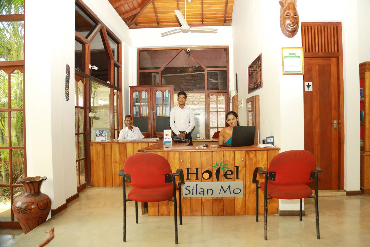 Hotel Silan Mo Mirissa Exteriör bild